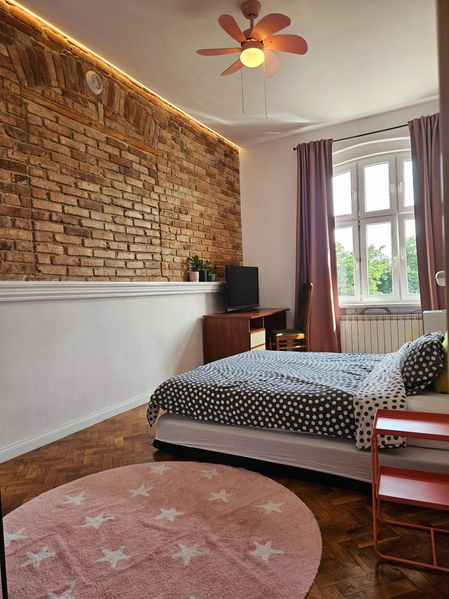 Apartamenty Pod Aniolami Ostrów Wielkopolski Zewnętrze zdjęcie